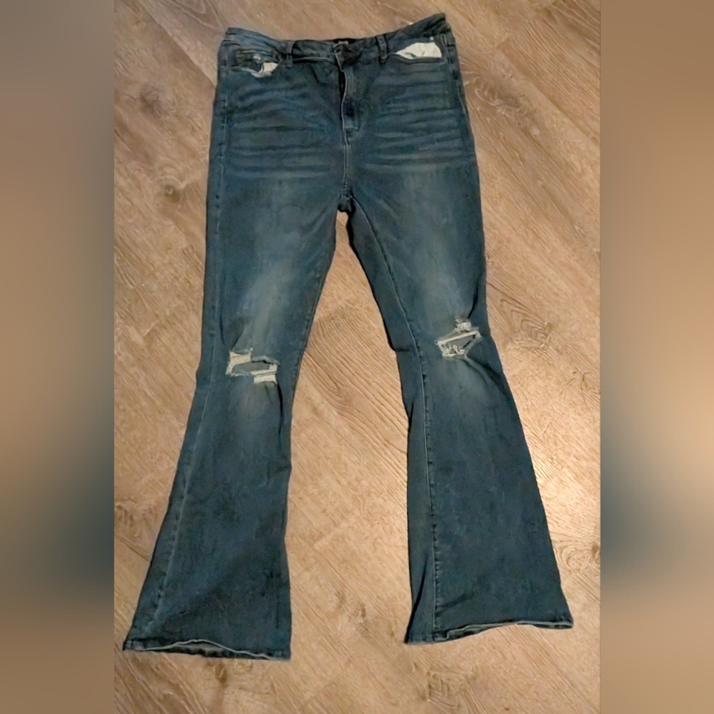 Simplicity Blue Jeans